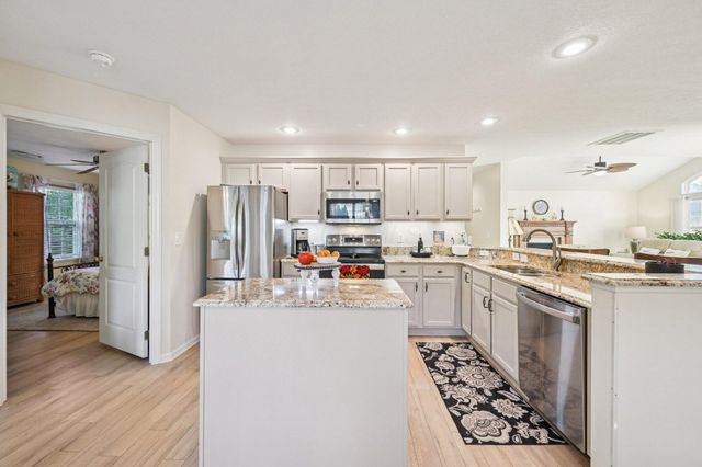 524 Commons Drive, 524, Powell, OH 43065