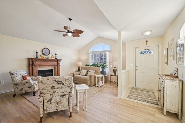 524 Commons Drive, 524, Powell, OH 43065