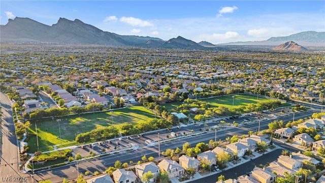 904 Siena Hills Lane, Las Vegas, NV 89144