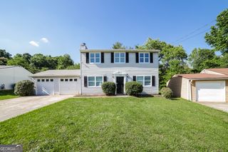 5248 Long Green Lane, Stone Mountain, GA 30088