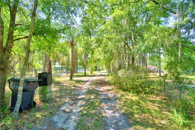 760 MCCLELLAN ROAD, Frostproof, FL 33843