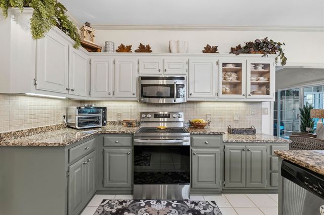 4336 Deer Run Ave., Little River, SC 29566