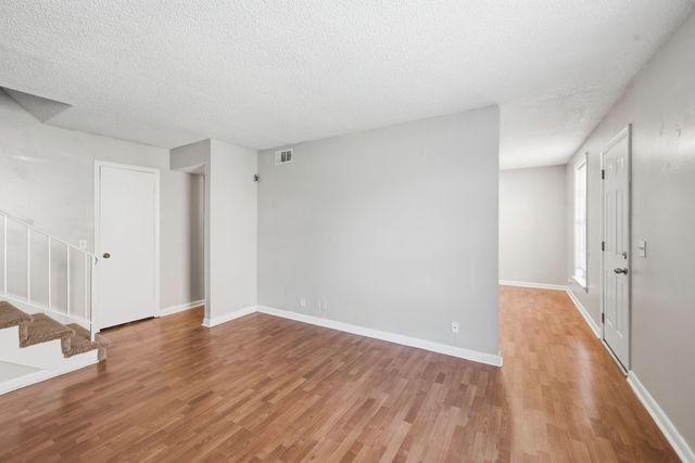 323 Forest Park Rd Apt 7-5, Madison, TN 37115