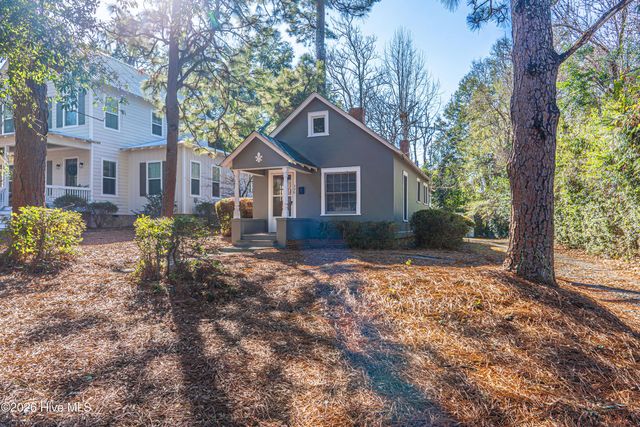 350 W Connecticut Avenue, Southern Pines, NC 28387