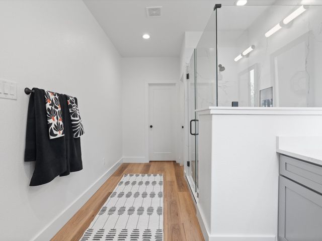 2253 Camp, Dallas, TX 75235