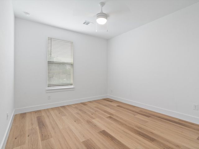 2253 Camp, Dallas, TX 75235