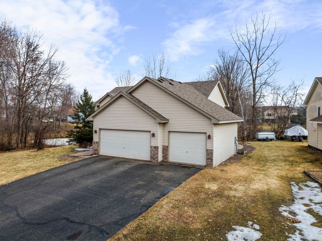 22355 Elston Avenue, Forest Lake, MN 55025