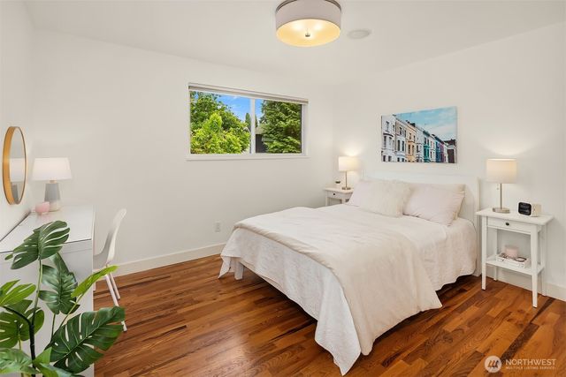 1308 158th Place SE, Bellevue, WA 98008