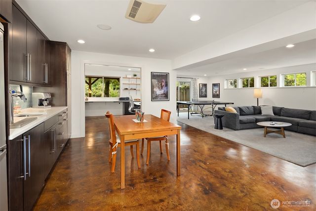 1308 158th Place SE, Bellevue, WA 98008