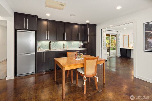 1308 158th Place SE, Bellevue, WA 98008