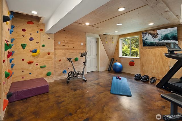1308 158th Place SE, Bellevue, WA 98008