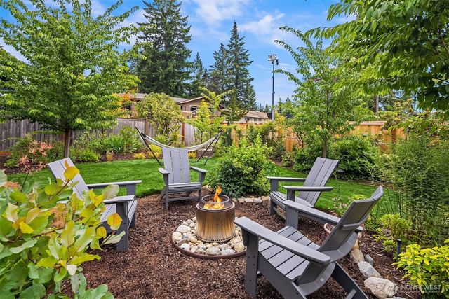 1308 158th Place SE, Bellevue, WA 98008