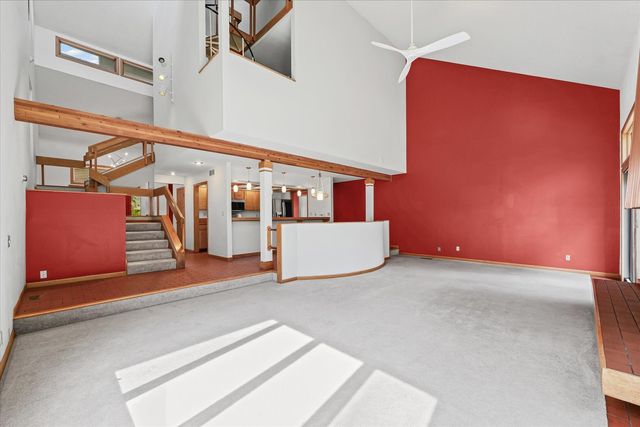 1914 Woodfield Road, Champaign, IL 61822