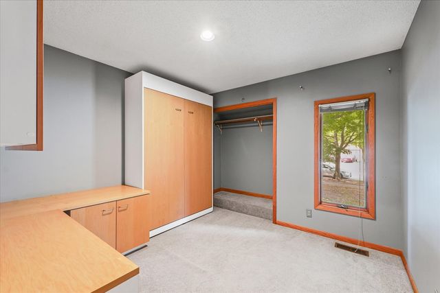 1914 Woodfield Road, Champaign, IL 61822