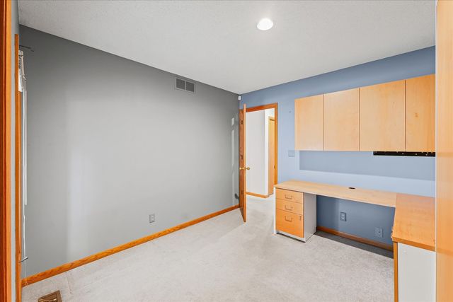 1914 Woodfield Road, Champaign, IL 61822