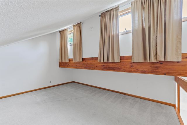 1914 Woodfield Road, Champaign, IL 61822