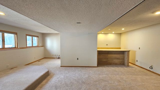 1914 Woodfield Road, Champaign, IL 61822