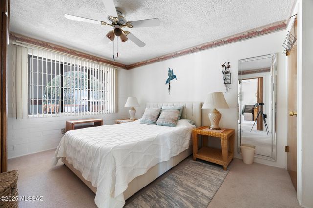 430 S Paseo Pena Apt B, Green Valley, AZ 85614