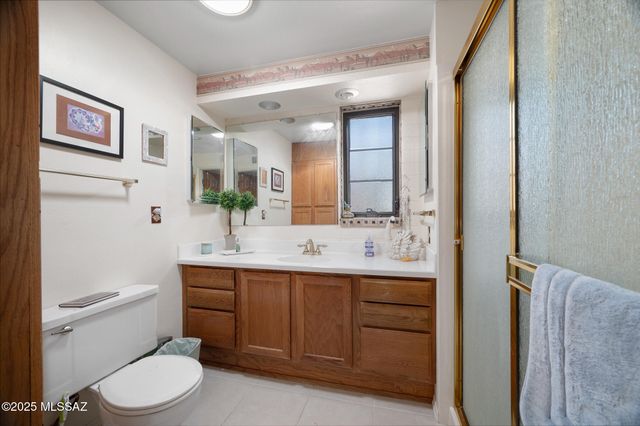 430 S Paseo Pena Apt B, Green Valley, AZ 85614