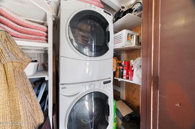 430 S Paseo Pena Apt B, Green Valley, AZ 85614