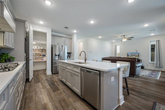 908 Peaceful Lane, Argyle, TX 76226
