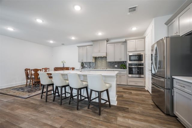 908 Peaceful Lane, Argyle, TX 76226