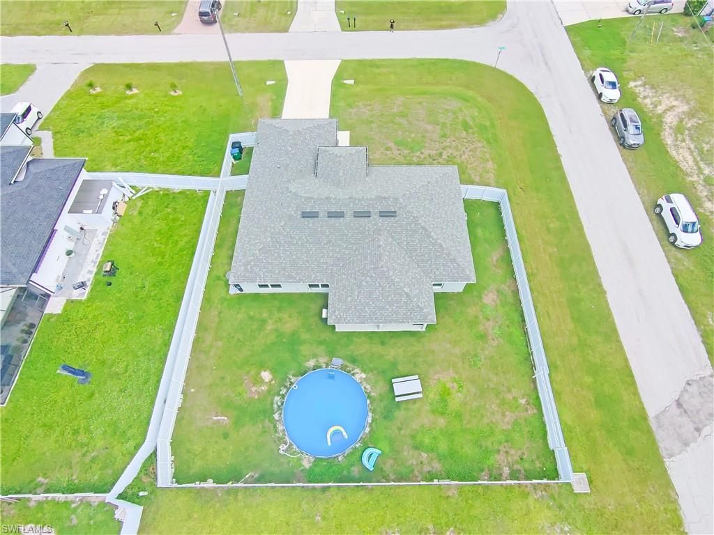 Image 21 of property listing at 2000 NW 9th ST, Cape Coral, FL 33993