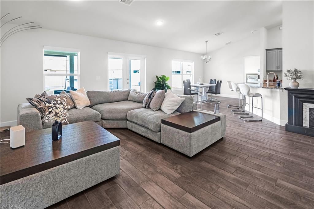 2000 NW 9th ST, CAPE CORAL, FL 33993 — photo 4