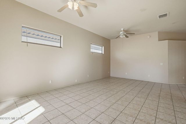 348 E Calle Criba, Green Valley, AZ 85614