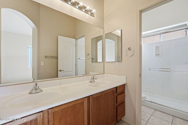 348 E Calle Criba, Green Valley, AZ 85614