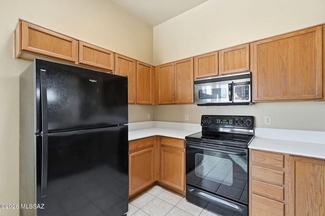 348 E Calle Criba, Green Valley, AZ 85614