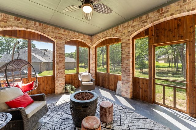 208 Cape Shore Drive, Mabank, TX 75143