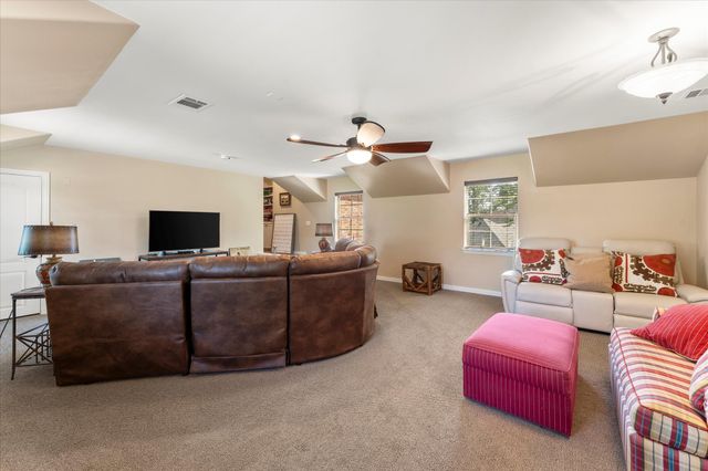 208 Cape Shore Drive, Mabank, TX 75143