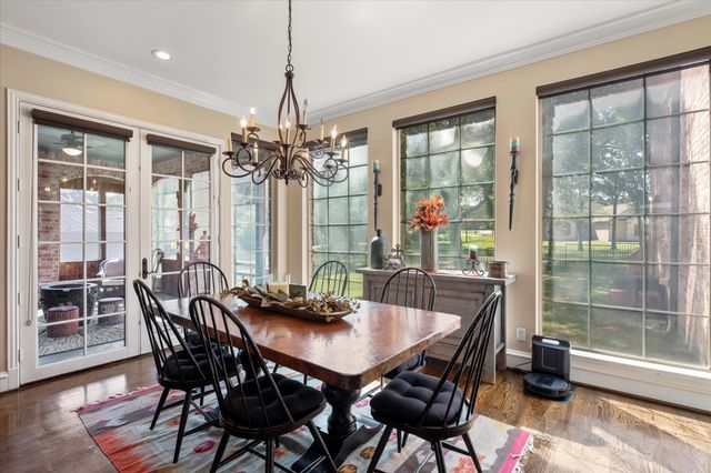 208 Cape Shore Drive, Mabank, TX 75143