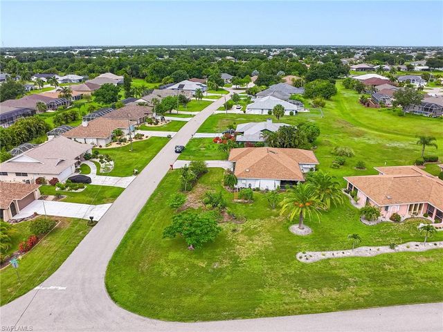 26140 Dunedin CT, Punta Gorda, FL 33983