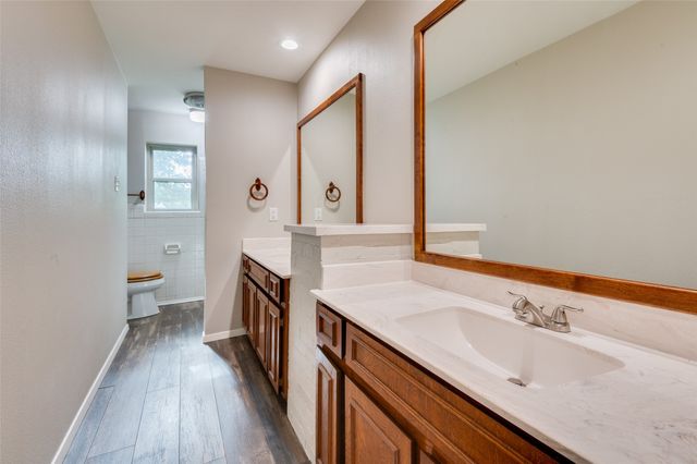5500 Woodland Hills Drive, Denton, TX 76208
