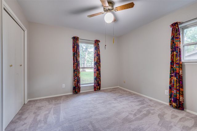 5500 Woodland Hills Drive, Denton, TX 76208