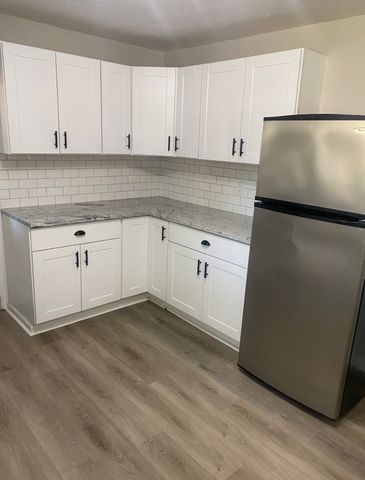 225 E Reynosa, De Leon, TX 76444