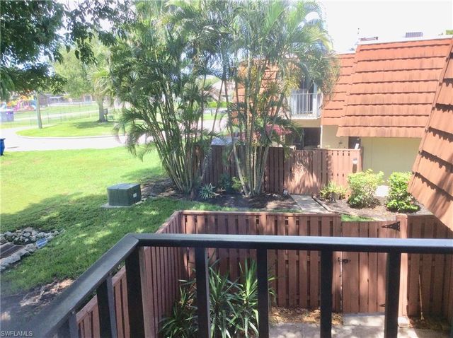 5249 Cedarbend DR 3, Fort Myers, FL 33919