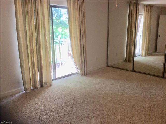 5249 Cedarbend DR 3, Fort Myers, FL 33919