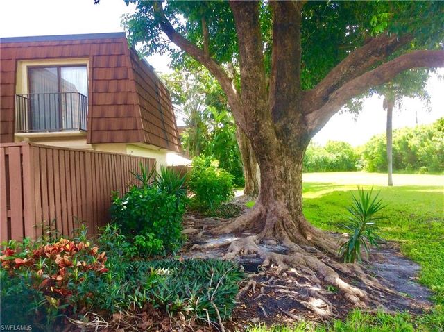 5249 Cedarbend DR 3, Fort Myers, FL 33919