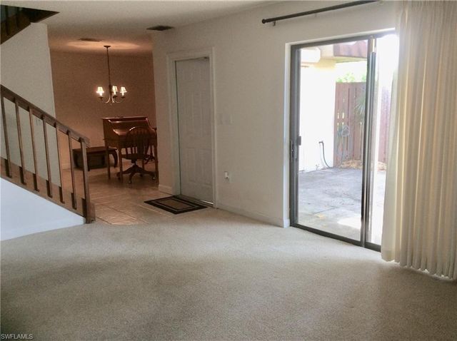 5249 Cedarbend DR 3, Fort Myers, FL 33919