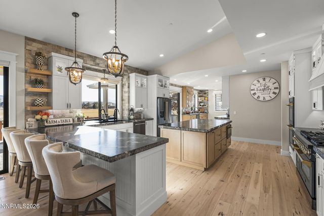 7201 Silver King Drive, Sparks, NV 89436