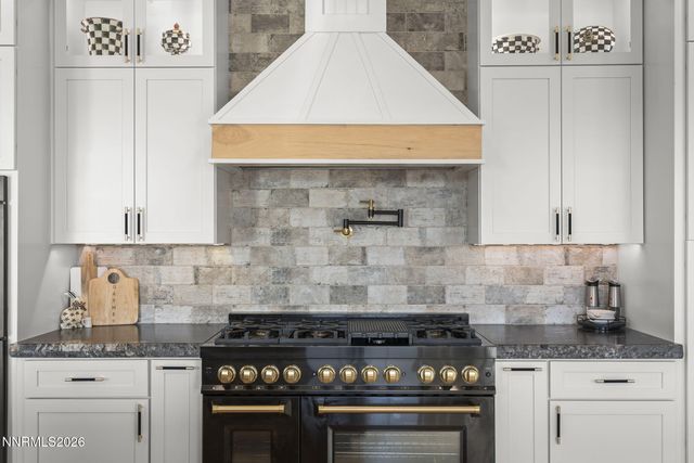 7201 Silver King Drive, Sparks, NV 89436