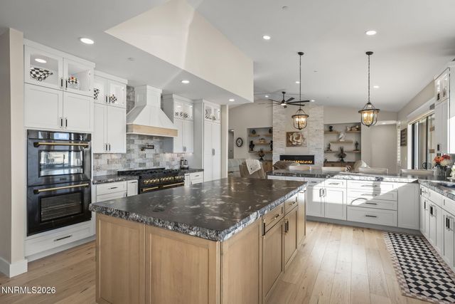 7201 Silver King Drive, Sparks, NV 89436