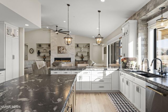 7201 Silver King Drive, Sparks, NV 89436