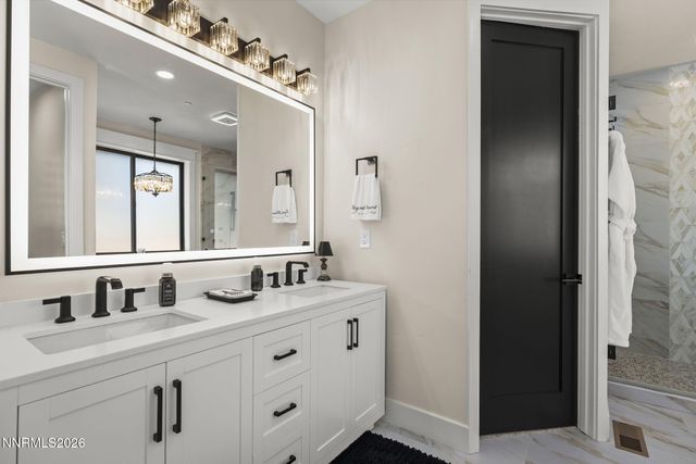 7201 Silver King Drive, Sparks, NV 89436