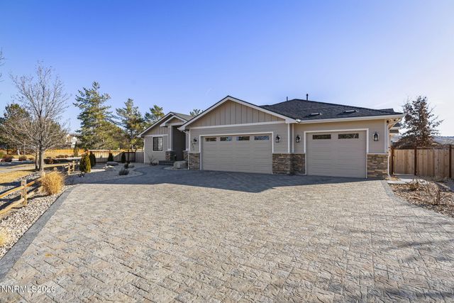 7201 Silver King Drive, Sparks, NV 89436