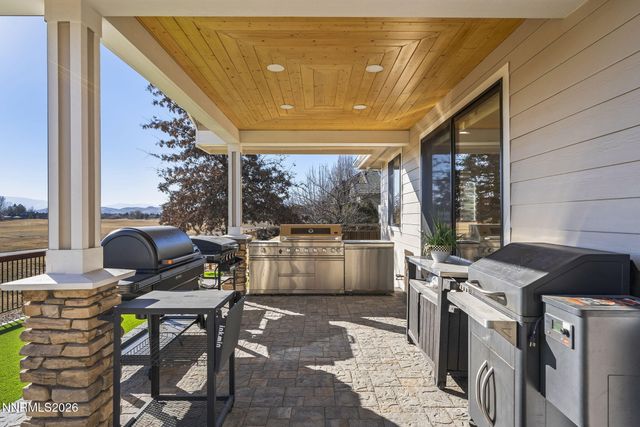 7201 Silver King Drive, Sparks, NV 89436