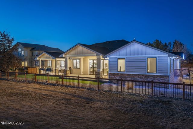 7201 Silver King Drive, Sparks, NV 89436